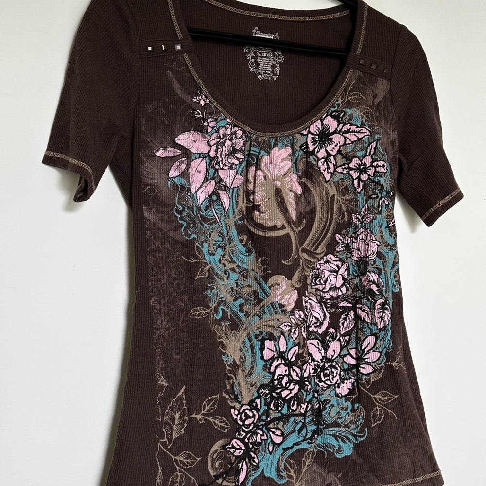 Pink and Blue Graphic Fitted Short Sleeve Tee